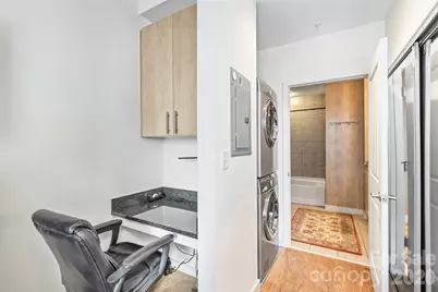 210 N Church Street #1605, Charlotte, NC 28202 - Photo 18