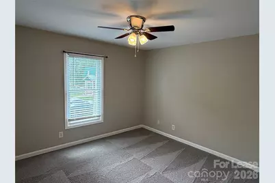 312 W Catawba Avenue, Mount Holly, NC 28120 - Photo 10