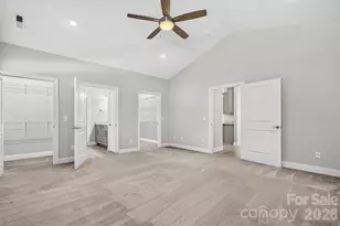 122 Cheraw Ln, Flat Rock, NC 28731 - Photo 10