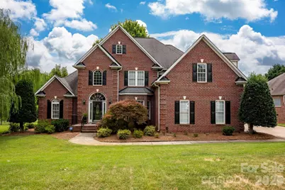 5523 Weavers Row, Gastonia, NC 28056 - Photo 2