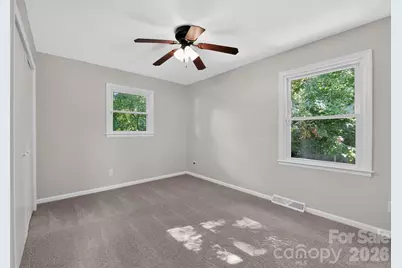 6820 Barrington Drive, Charlotte, NC 28215 - Photo 12