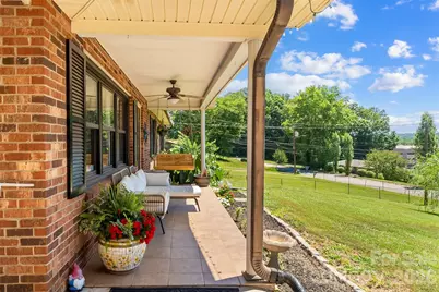 118 Hoover Street NW, Lenoir, NC 28645 - Photo 2