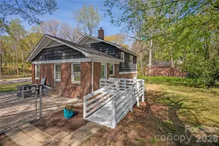5412 Milhaven Ln, Charlotte, NC 28269 - Photo 36