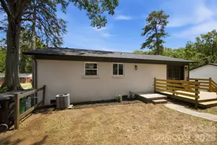 9401 Feldbank Dr, Charlotte, NC 28216 - Photo 28