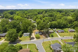 9401 Feldbank Dr, Charlotte, NC 28216 - Photo 38