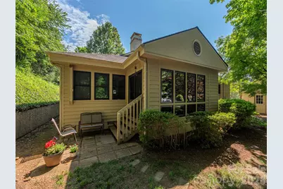 3201 Saint Augustine Place, Asheville, NC 28805 - Photo 20