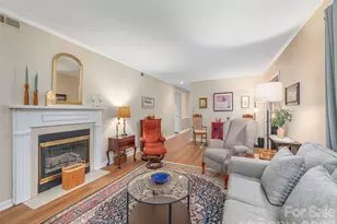3201 St Augustine Pl, Asheville, NC 28805 - Photo 6
