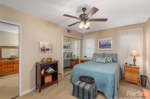 3201 St Augustine Pl, Asheville, NC 28805 - Photo 16