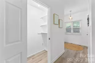 20 Timberlake Dr, Asheville, NC 28803 - Photo 32