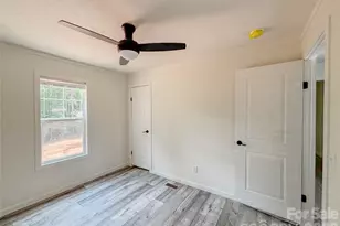 2401 Liberty Church Rd, Hickory, NC 28601 - Photo 10