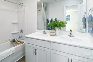 6600 Barcelona Wy, Charlotte, NC 28214 - Photo 18