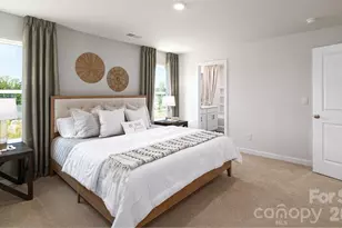6600 Barcelona Wy, Charlotte, NC 28214 - Photo 20
