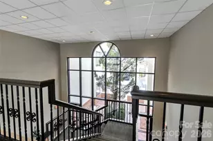 2101 Sardis Rd N, Charlotte, NC 28227 - Photo 12