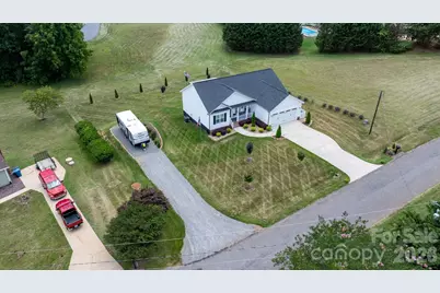 2026 Crestdale Lane, Newton, NC 28658 - Photo 40
