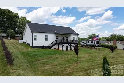 2026 Crestdale Lane, Newton, NC 28658 - Photo 30