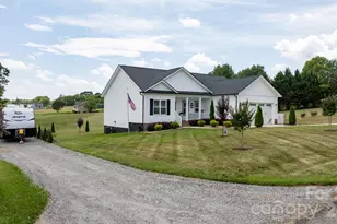 2026 Crestdale Ln, Newton, NC 28658 - Photo 22