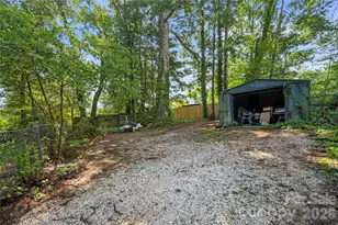 107 Wilshire Dr, Asheville, NC 28806 - Photo 22