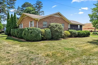 521 W Stokes Street, China Grove, NC 28023 - Photo 1