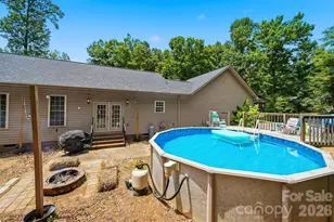 1395 Robinhood Dr, Morganton, NC 28655 - Photo 36
