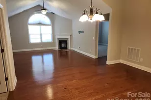 1 Mountain Meadow Cir, Weaverville, NC 28787 - Photo 4