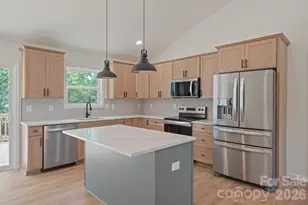 1649 Bentbrook Dr, Valdese, NC 28690 - Photo 10