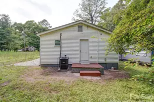 2300 Kennesaw Dr, Charlotte, NC 28216 - Photo 20