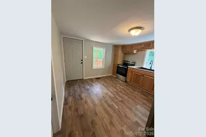 1312 Meadowlane Drive NW, Lenoir, NC 28645 - Photo 4