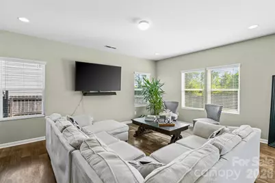 944 Von Buren Boulevard, Rock Hill, SC 29730 - Photo 4