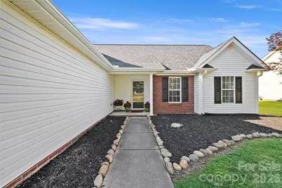 2613 Parkwest Drive #7, Albemarle, NC 28001 - Photo 2