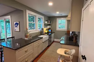 521 S York St, Gastonia, NC 28052 - Photo 16