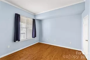 405 W 7th St, Charlotte, NC 28202 - Photo 6