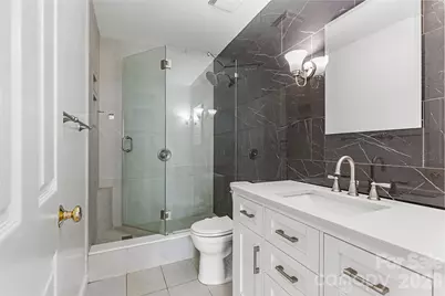 405 W 7th Street, Charlotte, NC 28202 - Photo 16