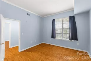 405 W 7th St, Charlotte, NC 28202 - Photo 8