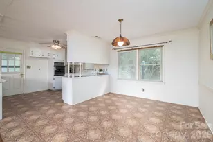 13 Spruce Pine Dr, Belmont, NC 28012 - Photo 10
