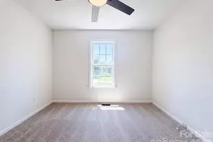 1011 Meagan Ct, Bessemer City, NC 28016 - Photo 12