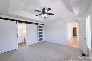 1011 Meagan Ct, Bessemer City, NC 28016 - Photo 4
