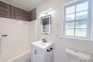 1011 Meagan Ct, Bessemer City, NC 28016 - Photo 6