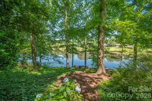 377 Kingswood Dr, Forest City, NC 28043 - Photo 4