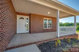 165 Central Pk Cir, Spindale, NC 28160 - Photo 6