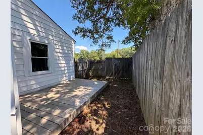 123 E Farmview Street, Gastonia, NC 28054 - Photo 14