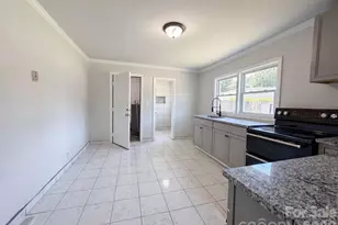 123 E Farmview St, Gastonia, NC 28054 - Photo 6