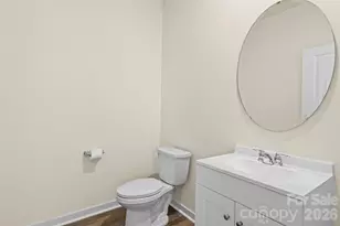 1414 5th Street Dr NE, Hickory, NC 28601 - Photo 8