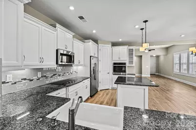 7362 Overjoyed Crossing, Charlotte, NC 28215 - Photo 14