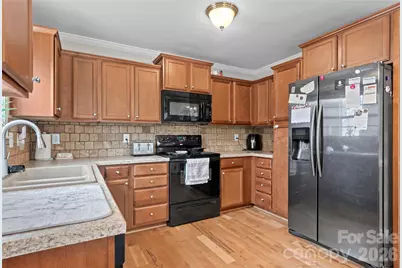 5126 Wallburg Road, Winston Salem, NC 27107 - Photo 10