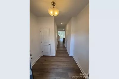 2217 Gladwyne Place, Charlotte, NC 28269 - Photo 2
