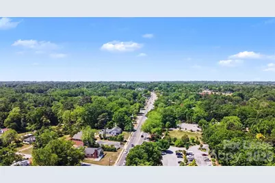 792 John B White Sr Boulevard, Spartanburg, SC 29306 - Photo 28
