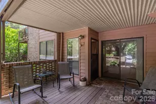 33 Ravencroft Ln, Asheville, NC 28803 - Photo 4