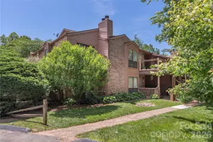 33 Ravencroft Ln, Asheville, NC 28803 - Photo 2