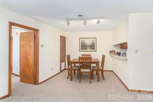 33 Ravencroft Ln, Asheville, NC 28803 - Photo 10