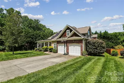 10703 Middle Acres Road, Charlotte, NC 28213 - Photo 2